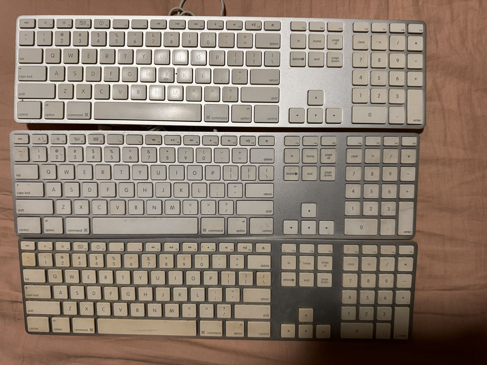 Genuine Apple Keyboard Wired Slim Keyboard W/ Numeric Keypad