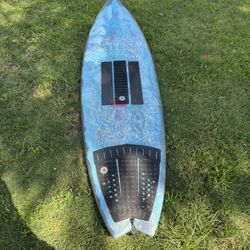 5’9 Epoxy Surfboard 