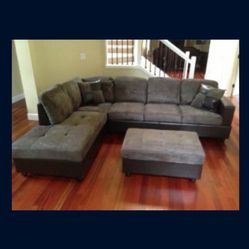 Grey Microfiber  Sectional Couch And Ottoman