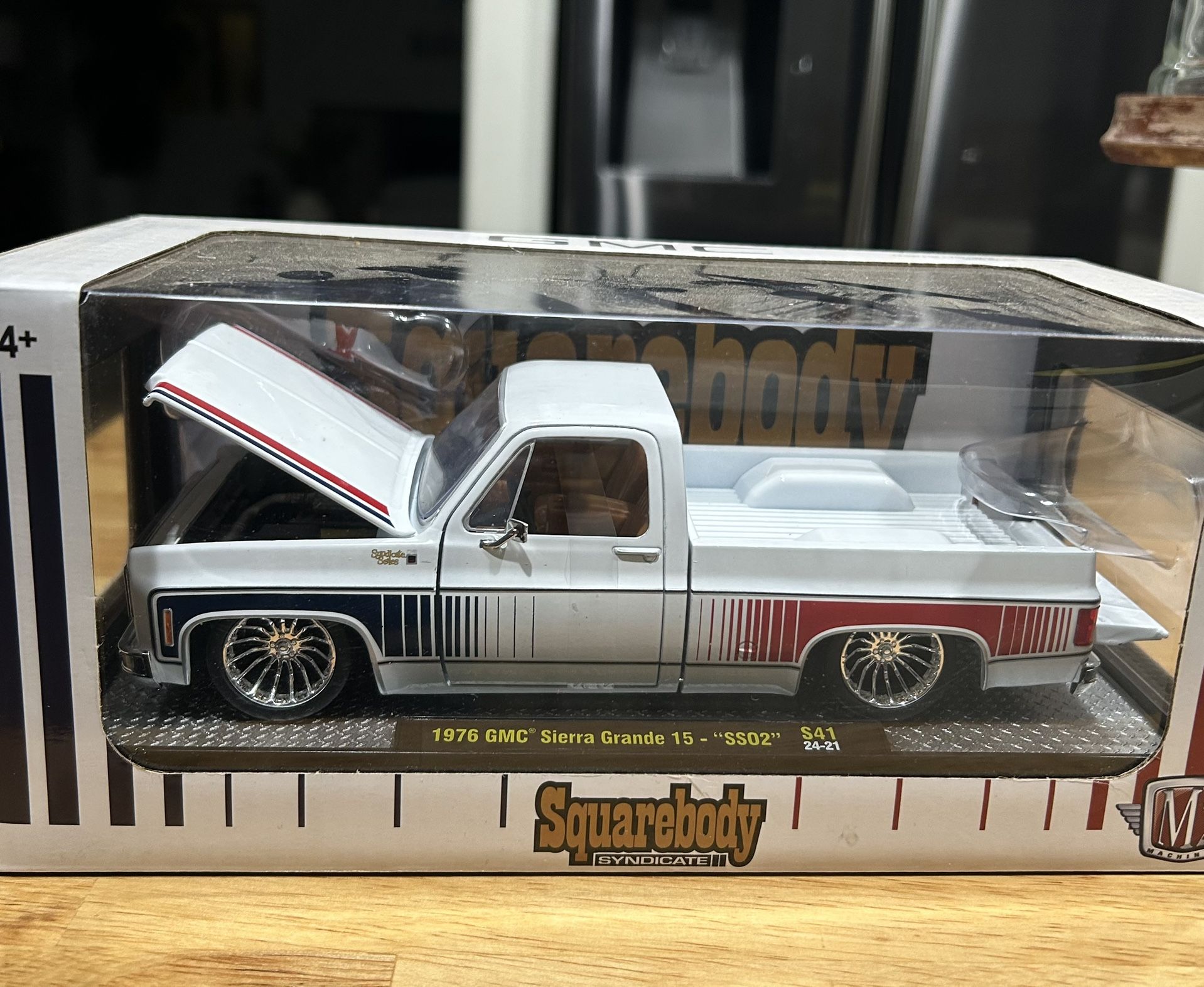 M2 Machines 1/24