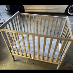 Baby Crib 