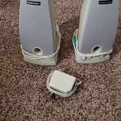 Pair Harman Kardon Computer Multimedia Stereo Speaker System 