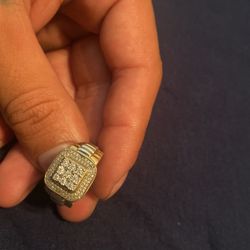 Diamond Ring 10k Gold 