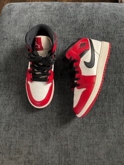 Jordan 1 Chicago 4.5