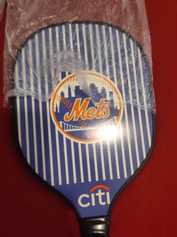 Mets pickle ball rackets