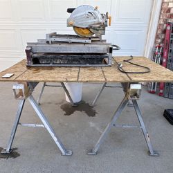 Wet Saw With Stands,/  Mesa Para Cortar Azulejo