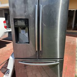 Samsung Fridge $200 OBO