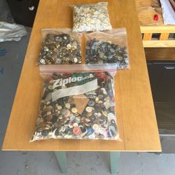 Buttons For Crafting Or Sewing - Great Selection! 