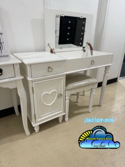 Small white kids vanity with bench new desk escritorios