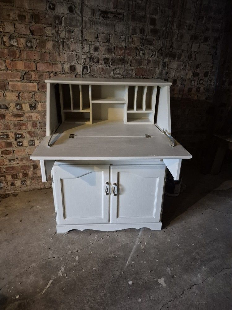 Secretary/desk
