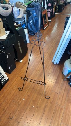 Decorative Wrought Iron Easel Stand
