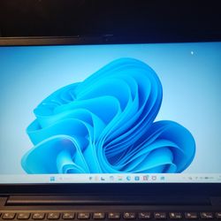 Lenovo v16 G4
