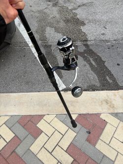 T&r tackle custom rod (NO REEL)