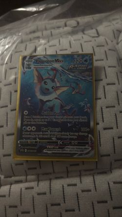 Vaporeon VMAX Pokémon Trading Card