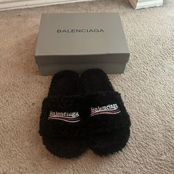 Balenciaga slides