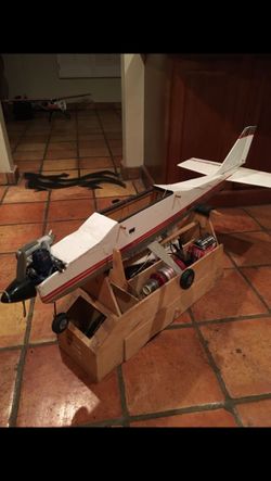 RC model airplanes gas/electric