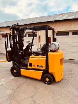 Yale forklift (READ DESCRIPTION)
