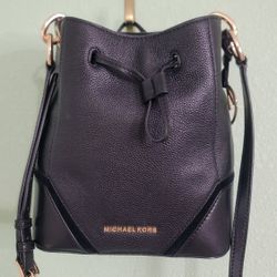 Michael Kors Black Leather Nicole Bucket Bag