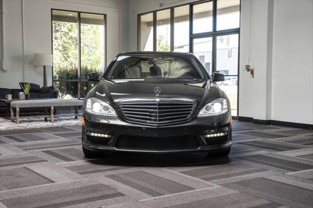 2011 Mercedes-Benz S-Class