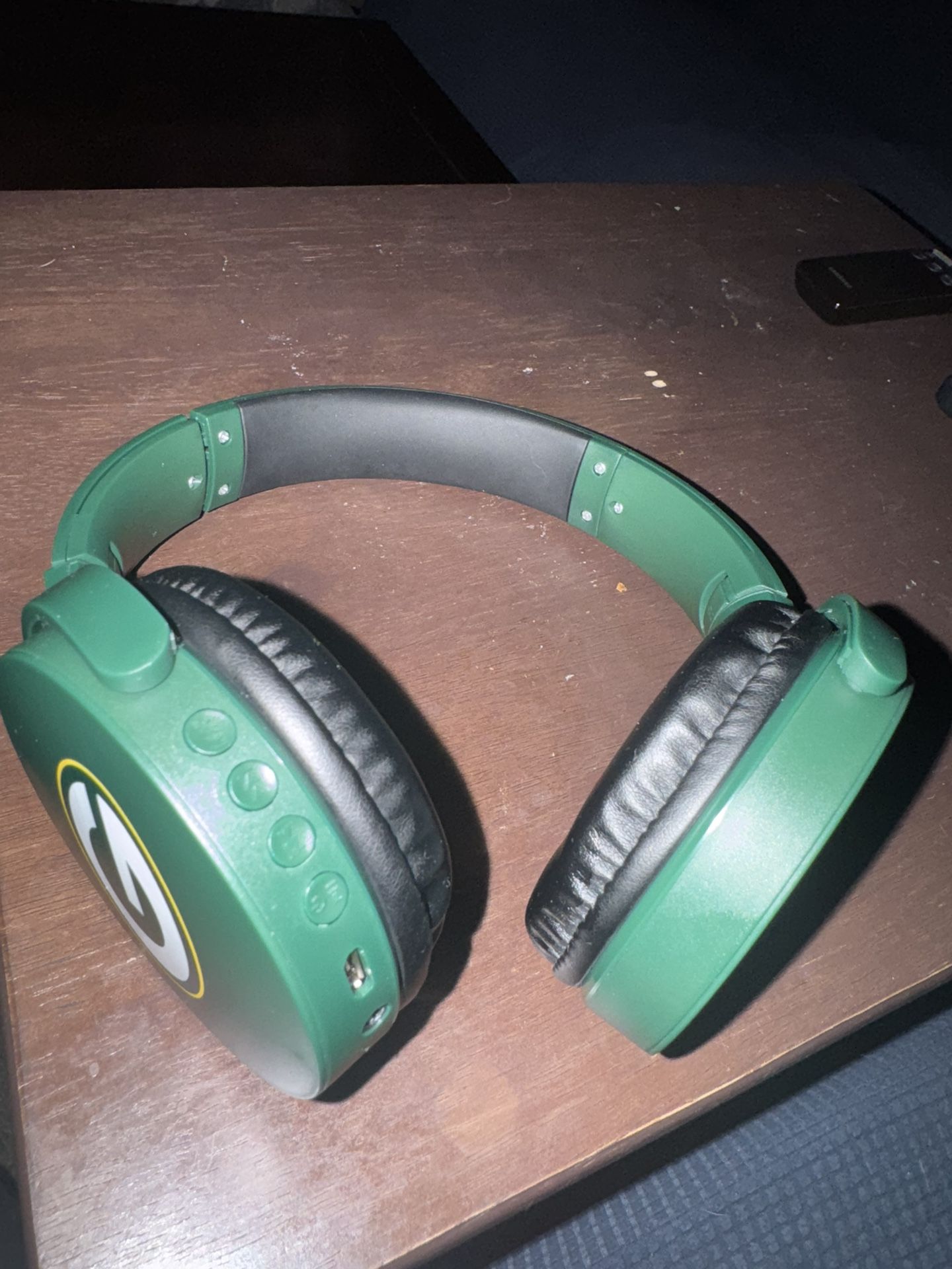 Packers Bluetooth Headphones