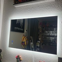 Vanity Mirror
