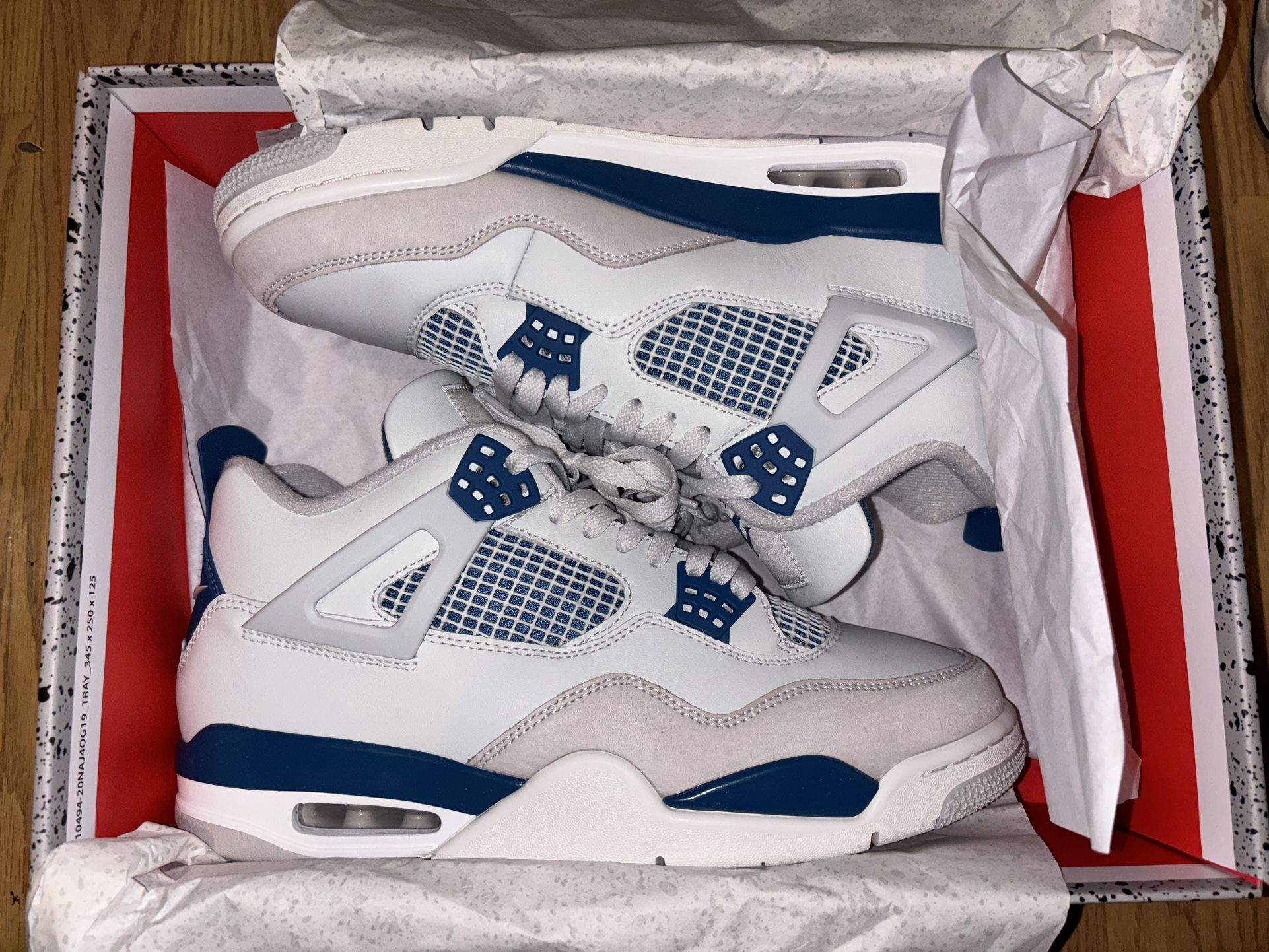 Jordan 4 Military
