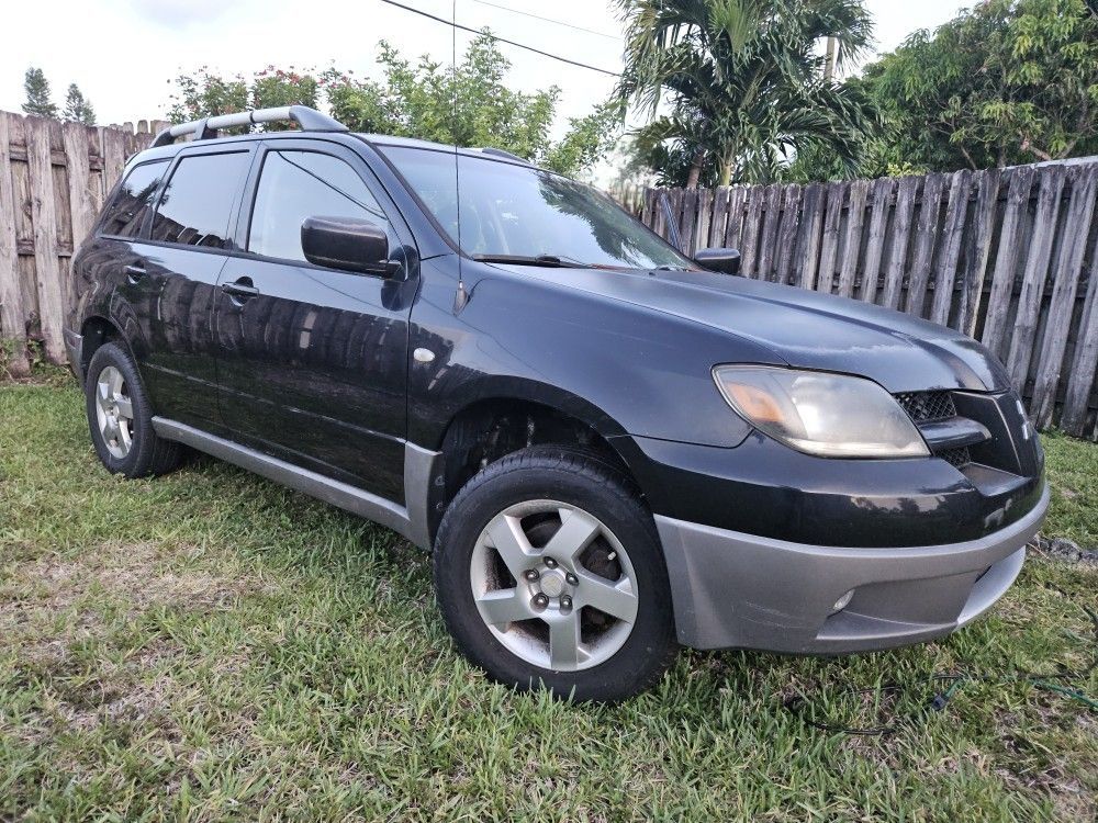 2003 Mitsubishi Outlander