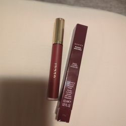 Gucci Matte lipstick 