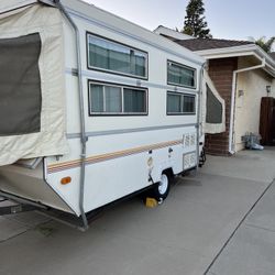 1987 Palomino MXL Pop Up Trailer