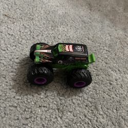 Grave digger rc car