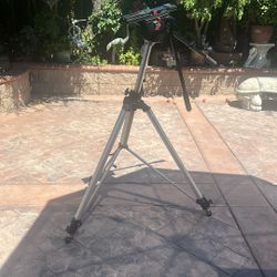 Manfrotto distributed By Bogen Tripod