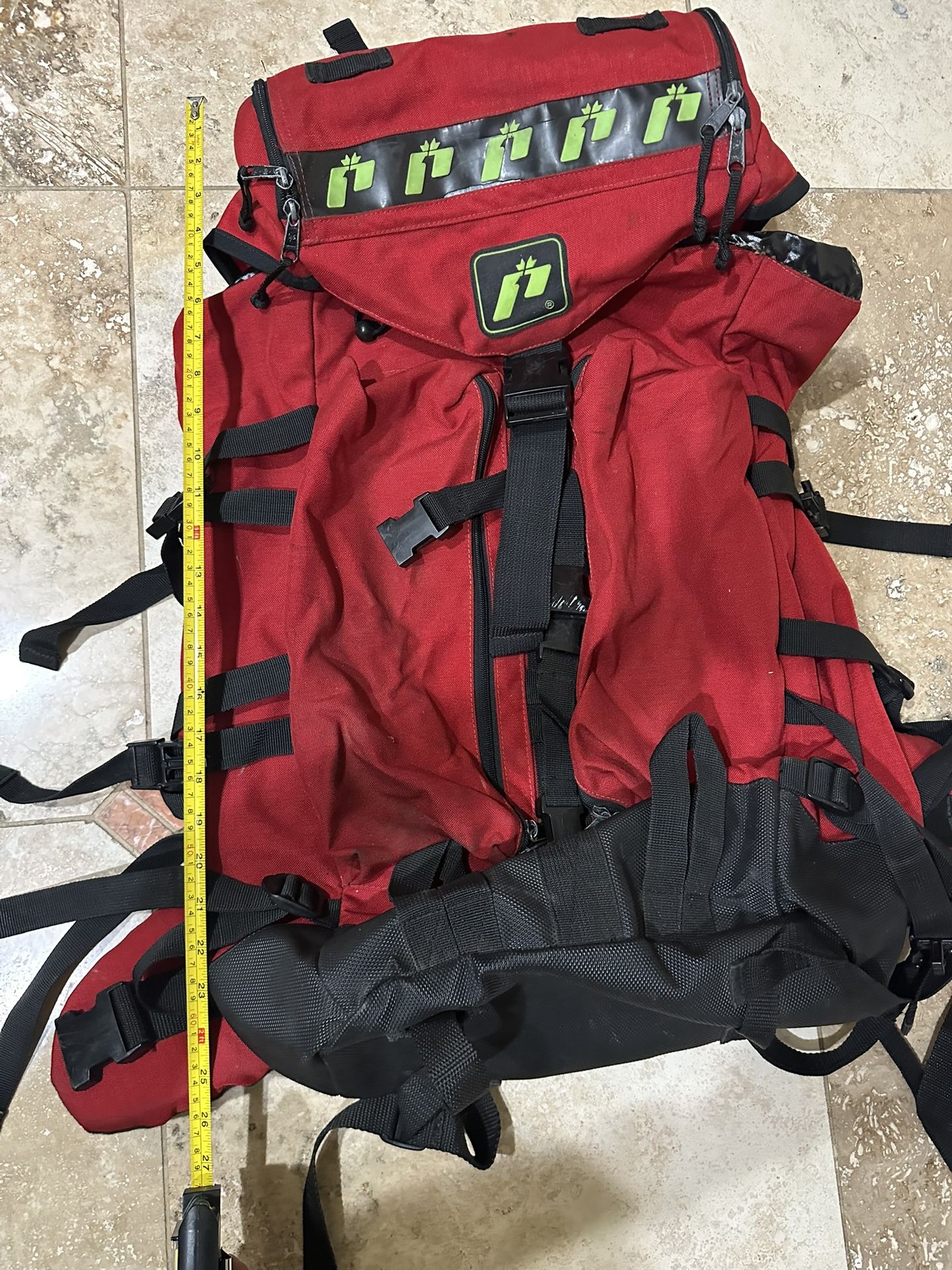 Red backpacking backpack 🎒