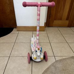 Unicorn Scooter W/light-Up Wheels.