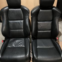 2004 Acura TL Front Seats