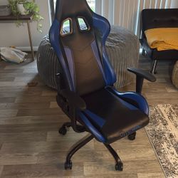 Vitesse Gaming Chair 