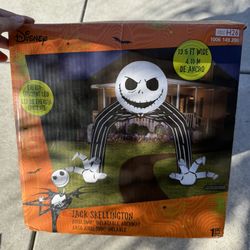 Jack Skellington Arch (used, read Ad)
