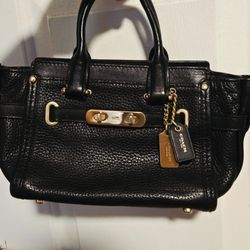 Coach Swagger Black Leather Handbag