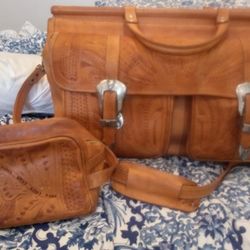 Genuine Leather Overnight Bag With Matching Toiletry Bag