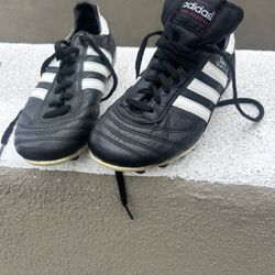 Copa Mundial Soccer Cleats 