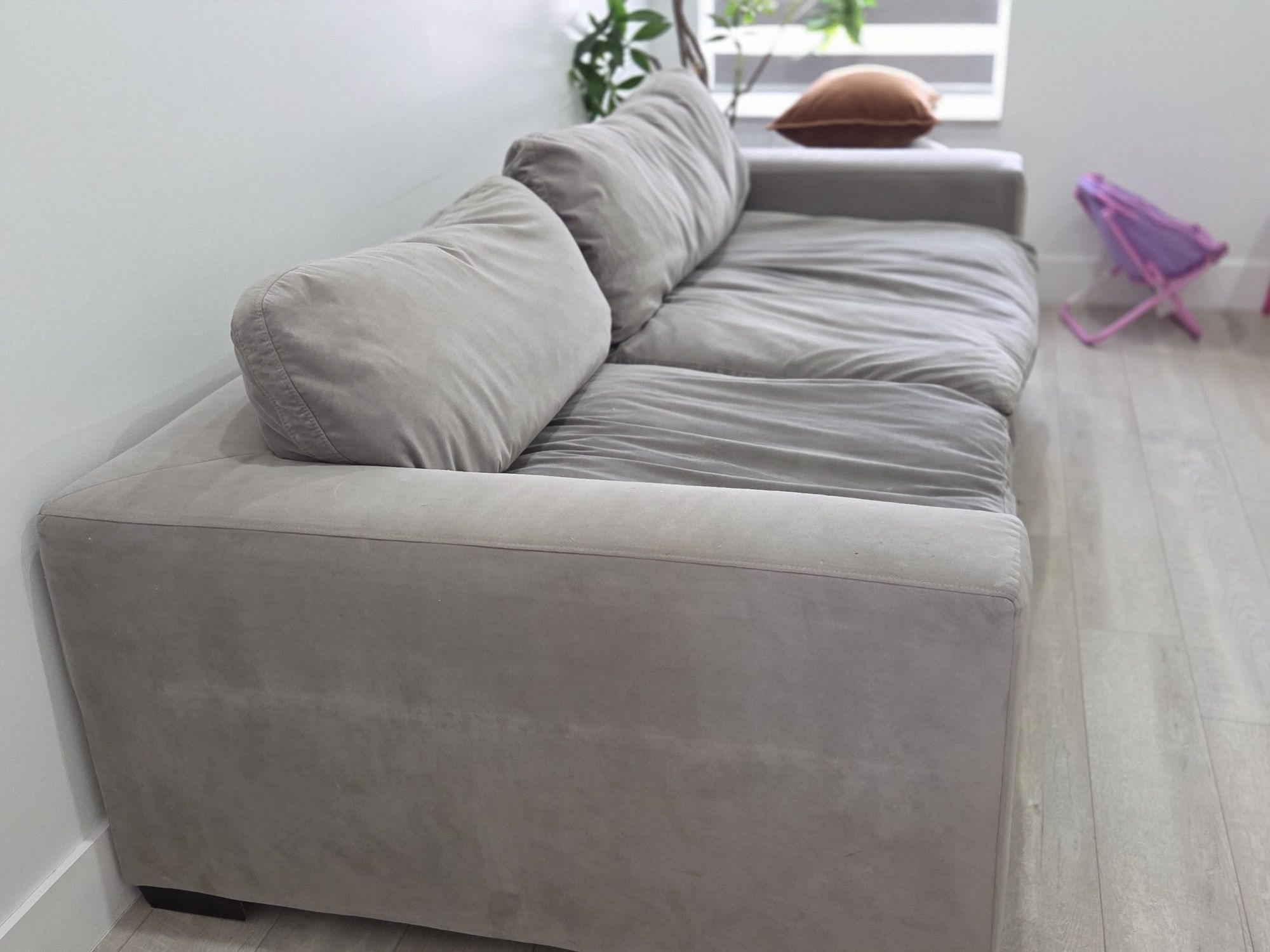 Couch  - Sofa