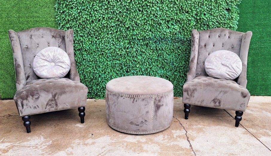 sofas de terciopelo iopelo con ottoman buenas condiciones 