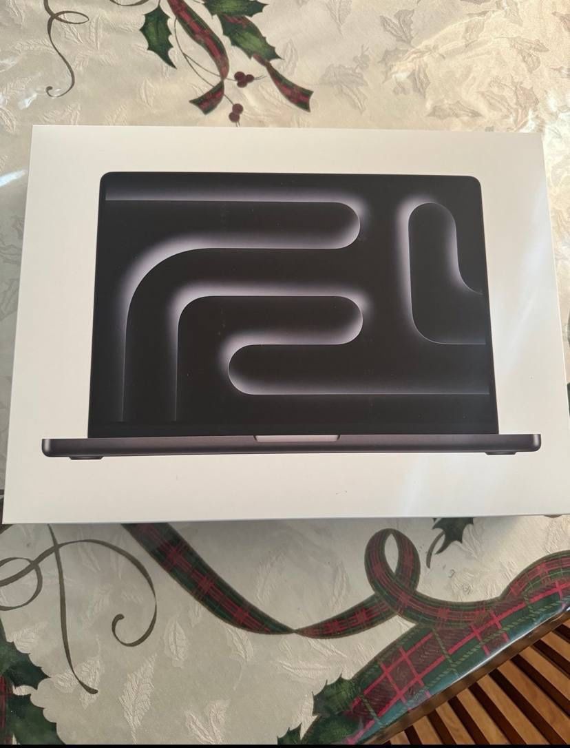 16 inch MacBook Pro M4 48GB RAM 1TB SSD