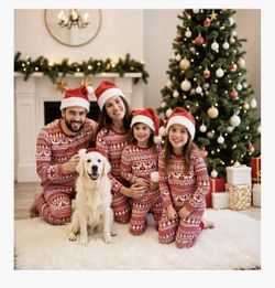 Christmas Family Pajama Set – Tags Still On