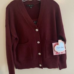 Two piece cardigan Sweater Set(S/M)new 