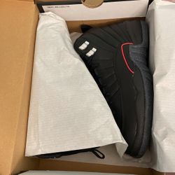 Jordan 12 Utility size 7 youth DS