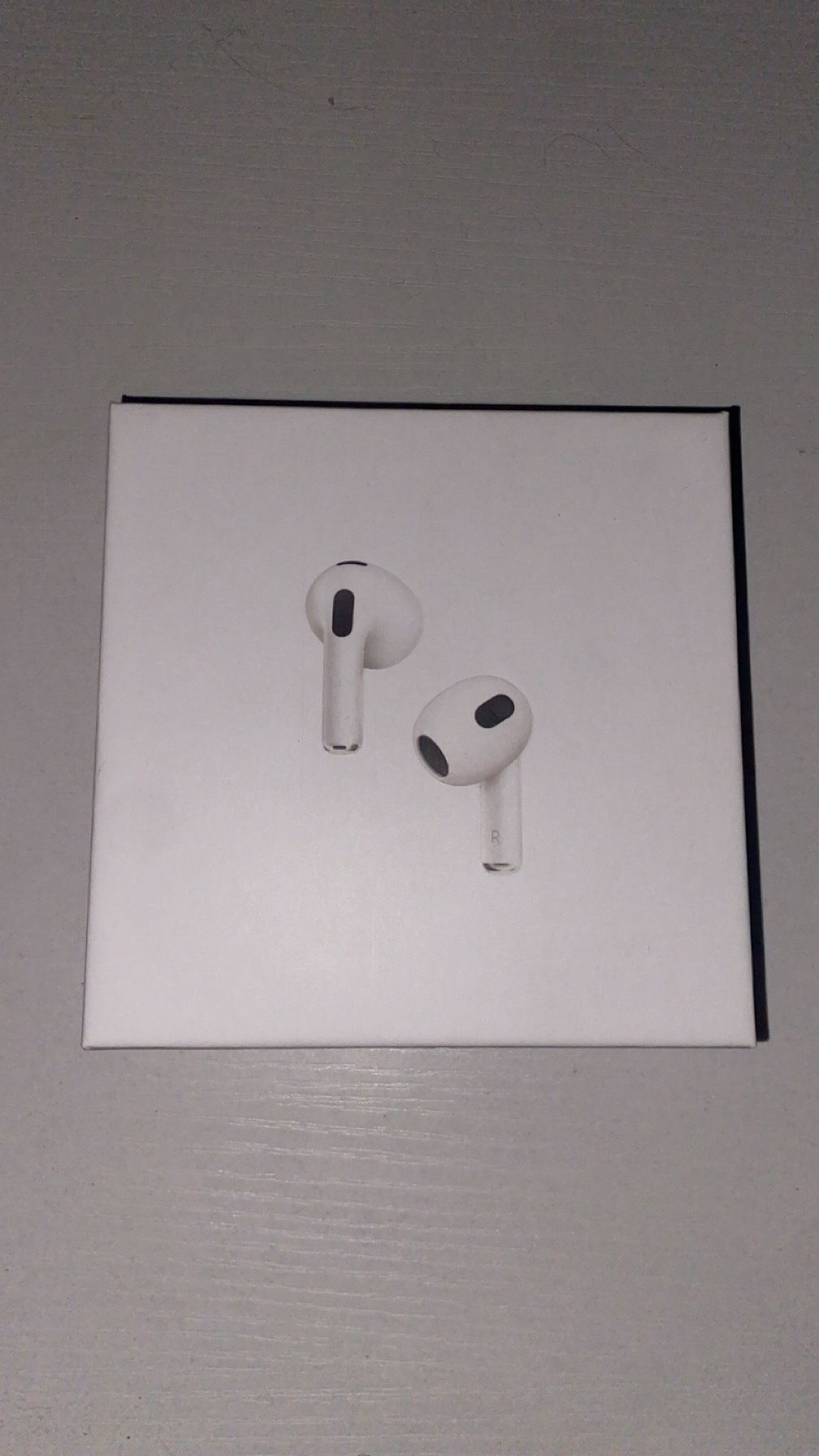 Airpods Gen 3 (With MagSafe Charging Case)