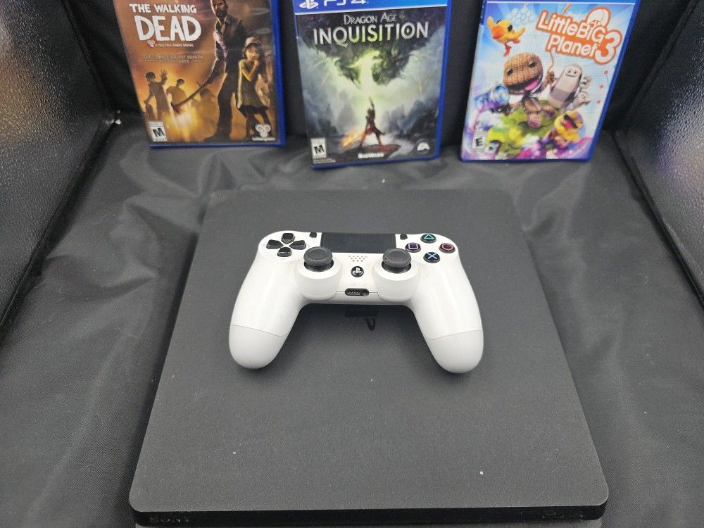 Sony PS4 Slim 1TB Console Bundle w/ White Controller & 3 Games – Works Great!