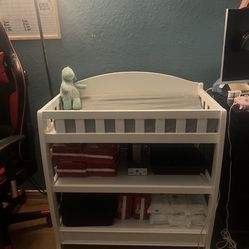 Changing Table With Changing Pad 