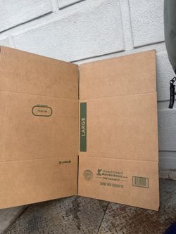 NEW! Pack of 12 Large Moving Boxes (20”x 20”x 15” box size)