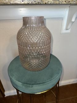 Light Pink Clear Vase